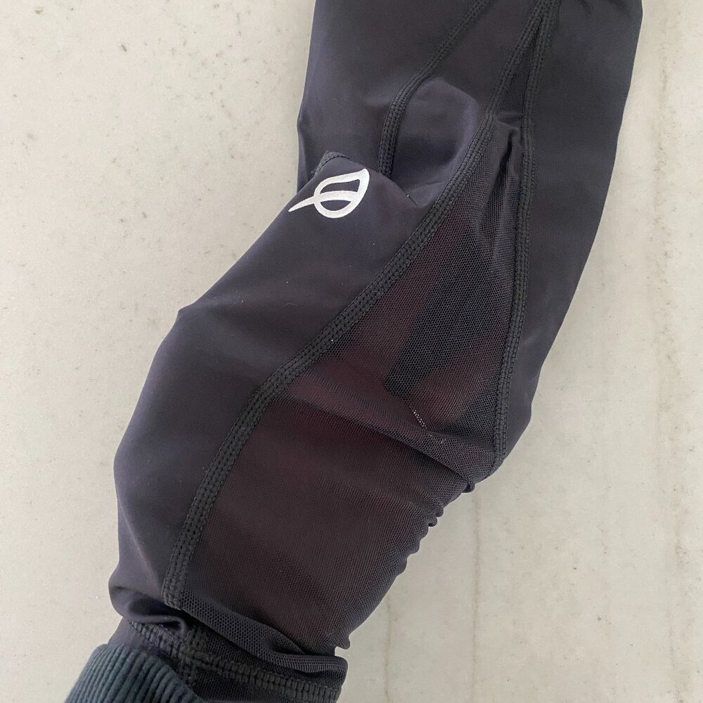 P'tula Sleek Crystal High Waist Pockets and Mesh leggings size S. 🖤 - Picture 6 of 12
